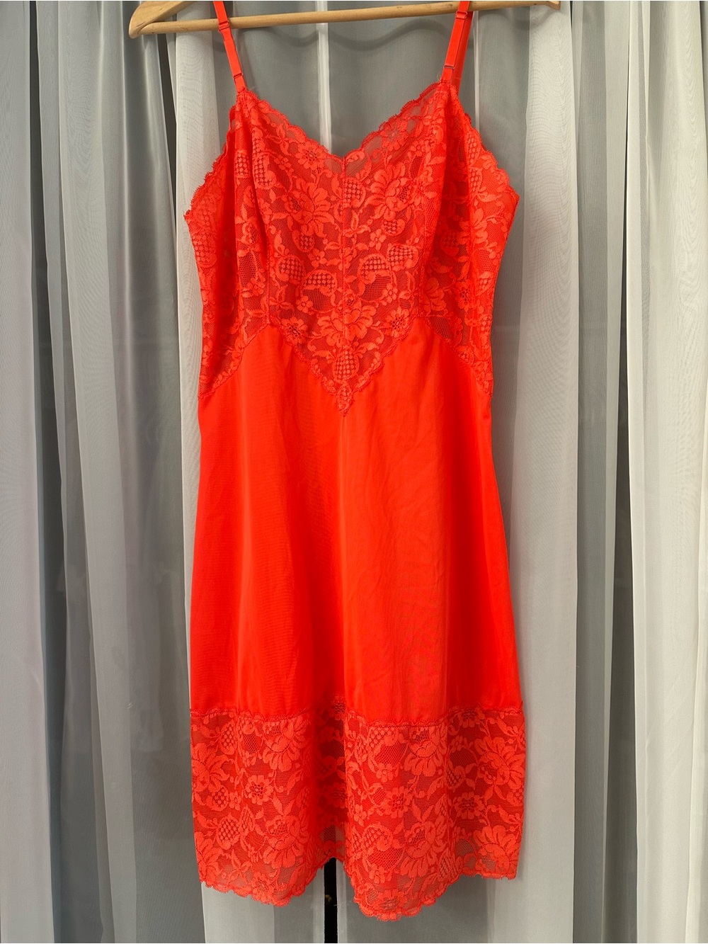 Vtg Vanity Fair Red Lace Trim Slip Dress